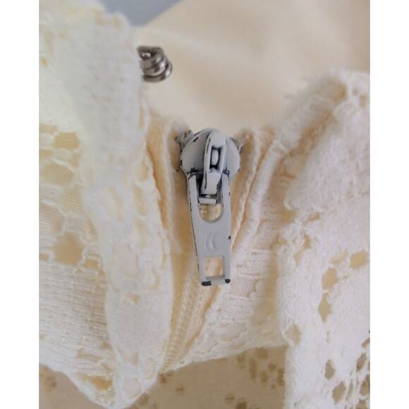 Vintage 1960s Lace Maxi‎ Dress Gown XS Romantic Cottagecore Boho Bridal Retro - Picture 6 of 6